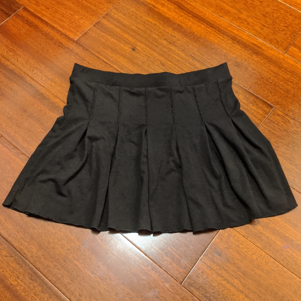 Black tennis skirt